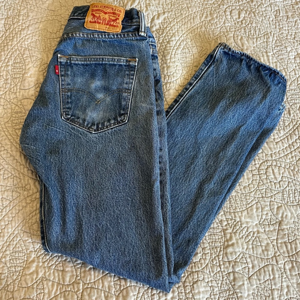 Levi's Classic Blue Straight Leg Jeans